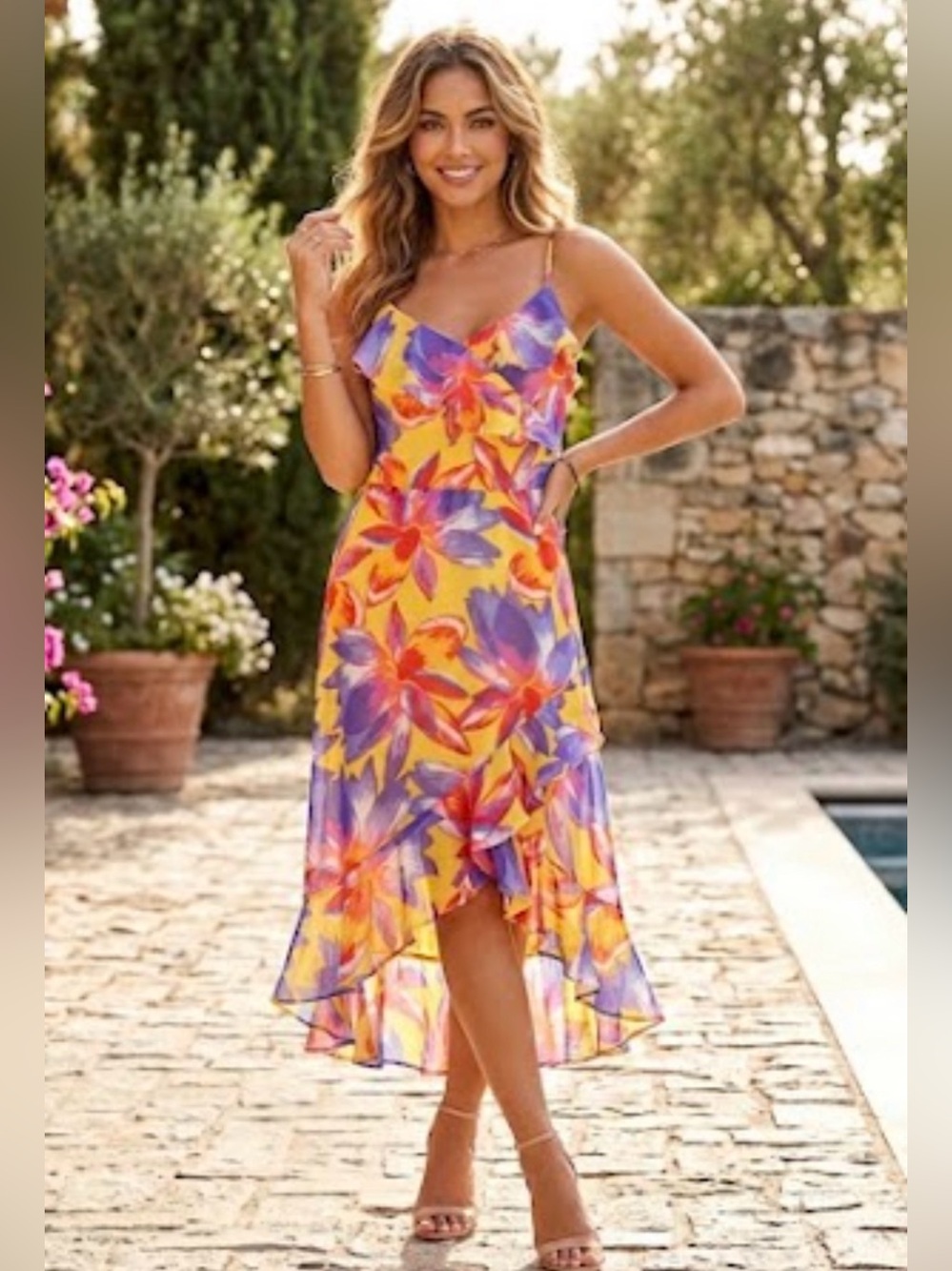 5 for $30 NWT! SOFIA by SOFIA VERGARA Yellow Flowy Floral Dress